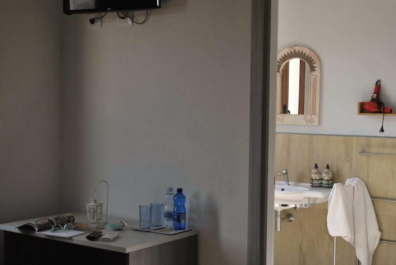 A.C. Le Pavoncelle Bed & Breakfast Assemini Exterior foto